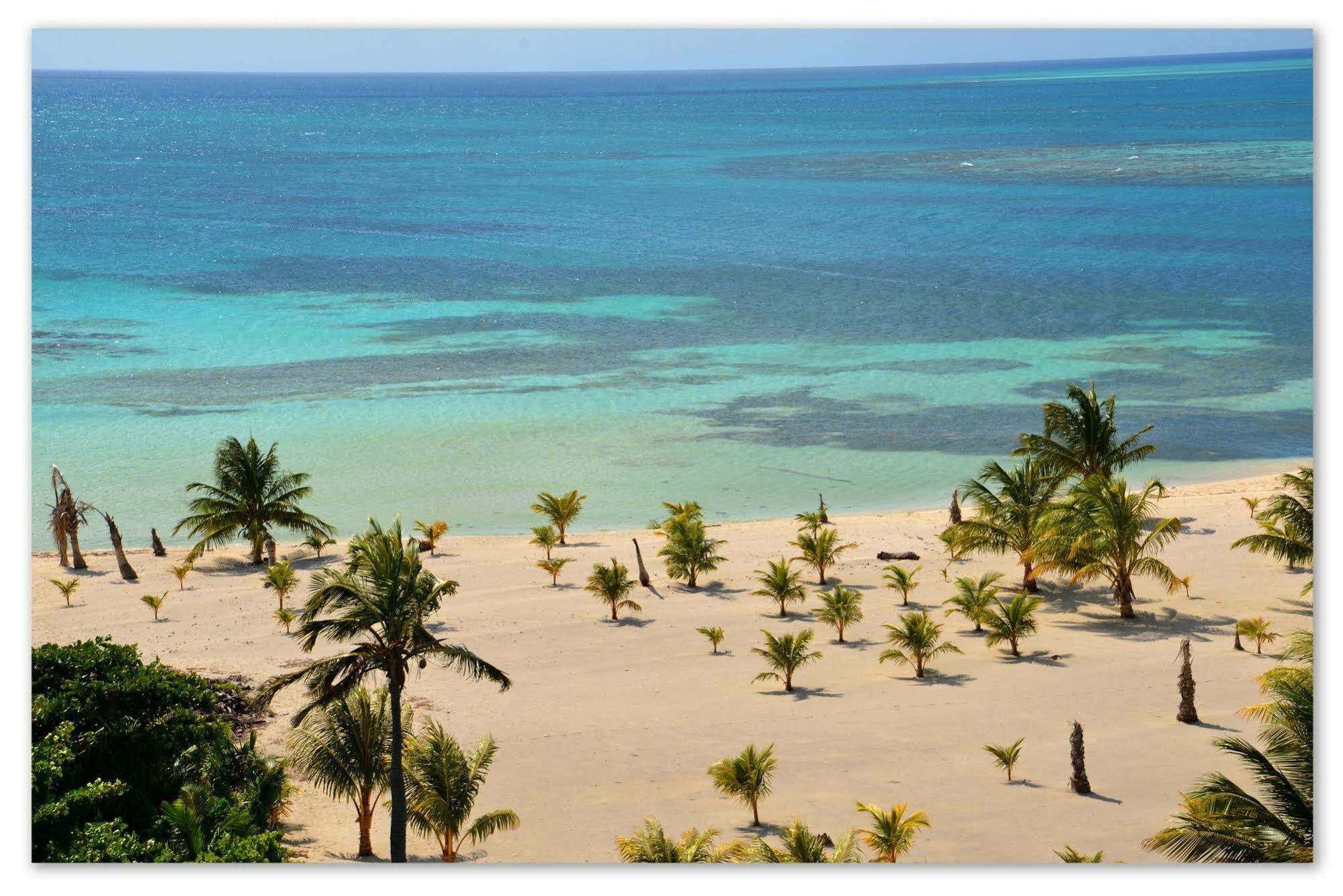 Isla Marisol Resort Экстерьер фото